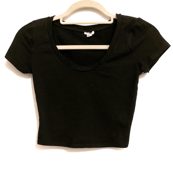 Garage Tops - Garage Black Crop T-Shirt
